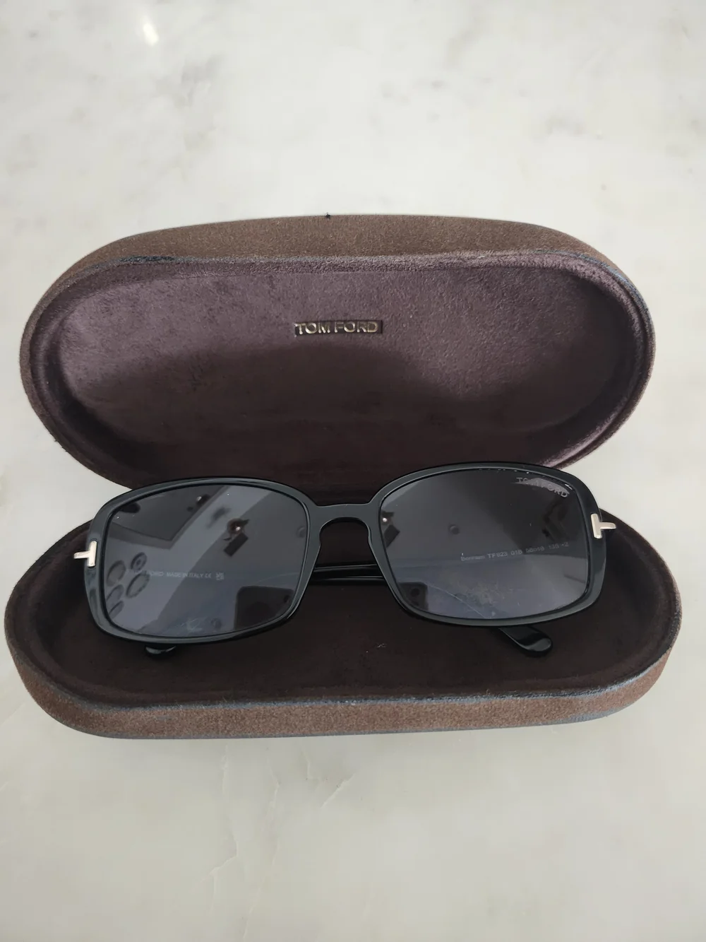 Tom Ford Women's Black Rectangle Sunglasses - Black Lenses